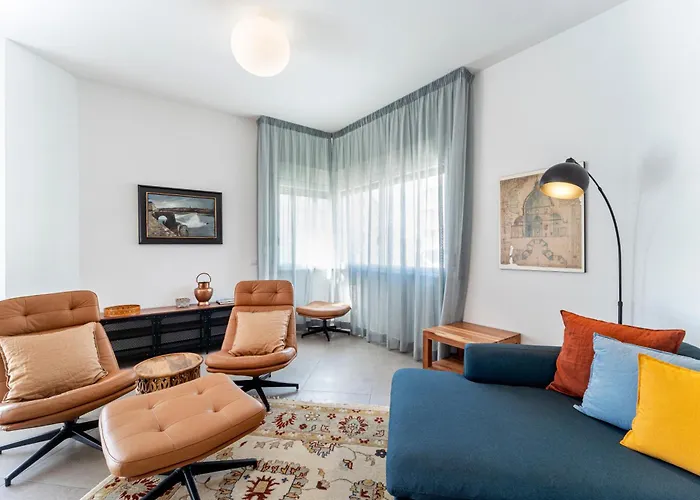 Unyca - Bright Apartment Florenz